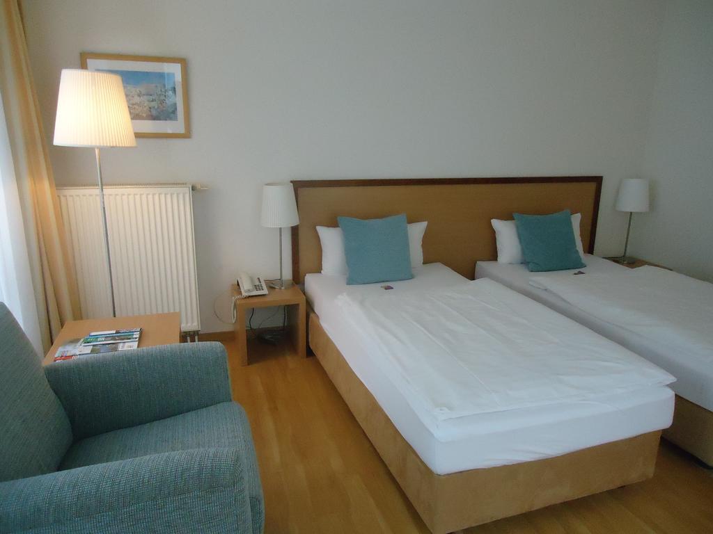 Double Room,395212572:JPEG